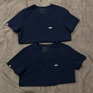 Bundle of 2 Navy Figs Caterina One Pocket Scrub Tops